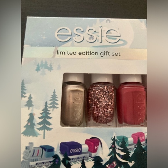Essie Limited Edition gift set.includes 3 colors.Brand new in box. - Picture 2 of 4